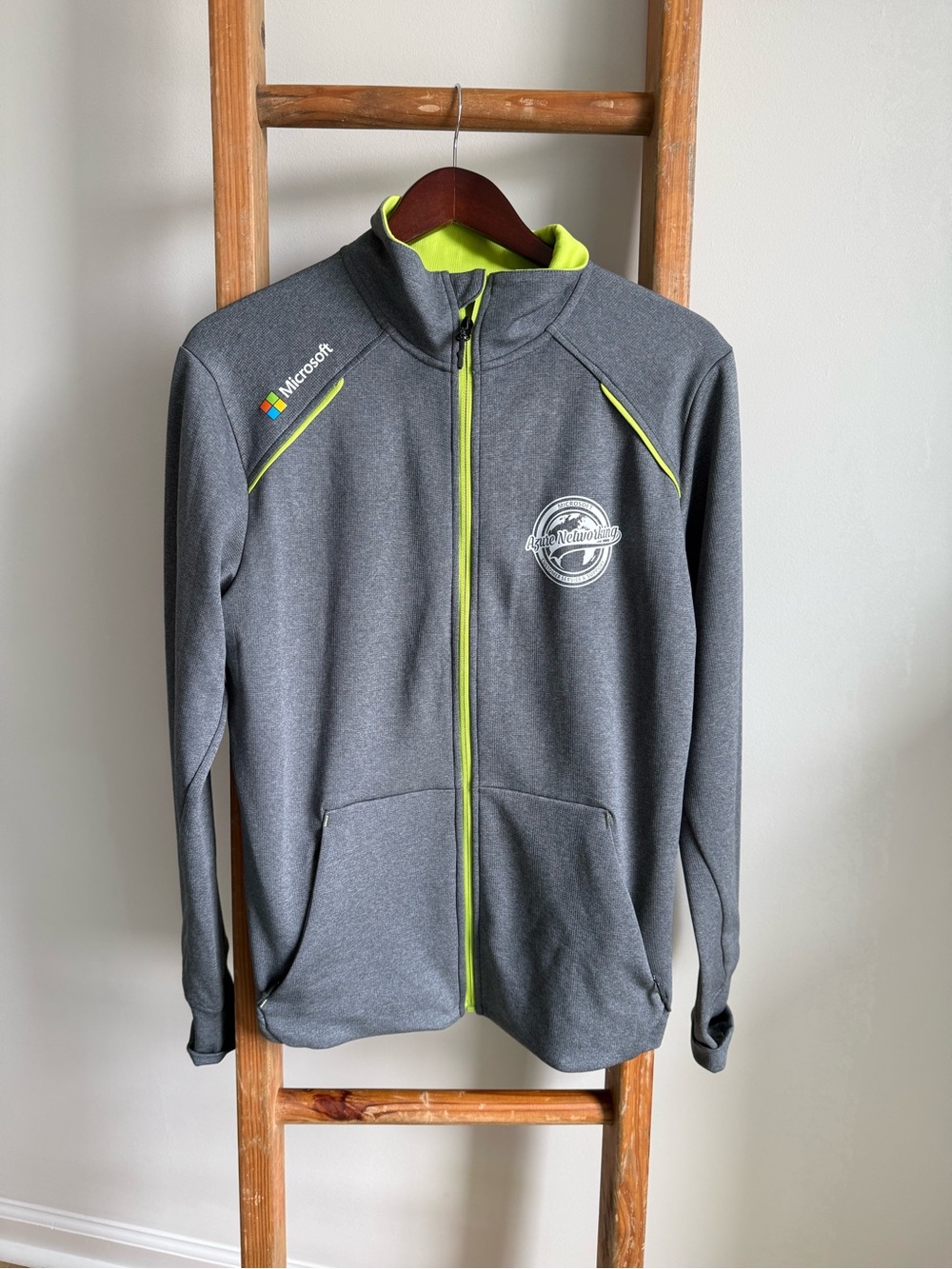 ⚡ Elevate Zip‑Up Jacket – Men’s Small – Microsoft Azure Networking Logo